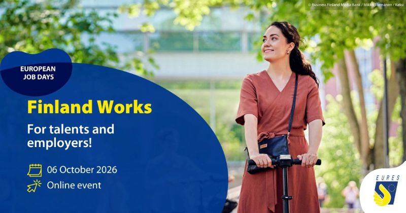Hymyilevä henkilö sähköpotkulaudan kanssa. Kuvan päällä lukee Finland works.