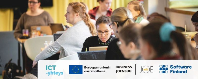 Naisia valmennustilanteessa omien läppärien kanssa, kuuntelemassa ja keskittymässä oppimiseen. ICT-yhteys. Euroopan unionin osarahoittama. Business Joensuu. Joe with. Software Finland.